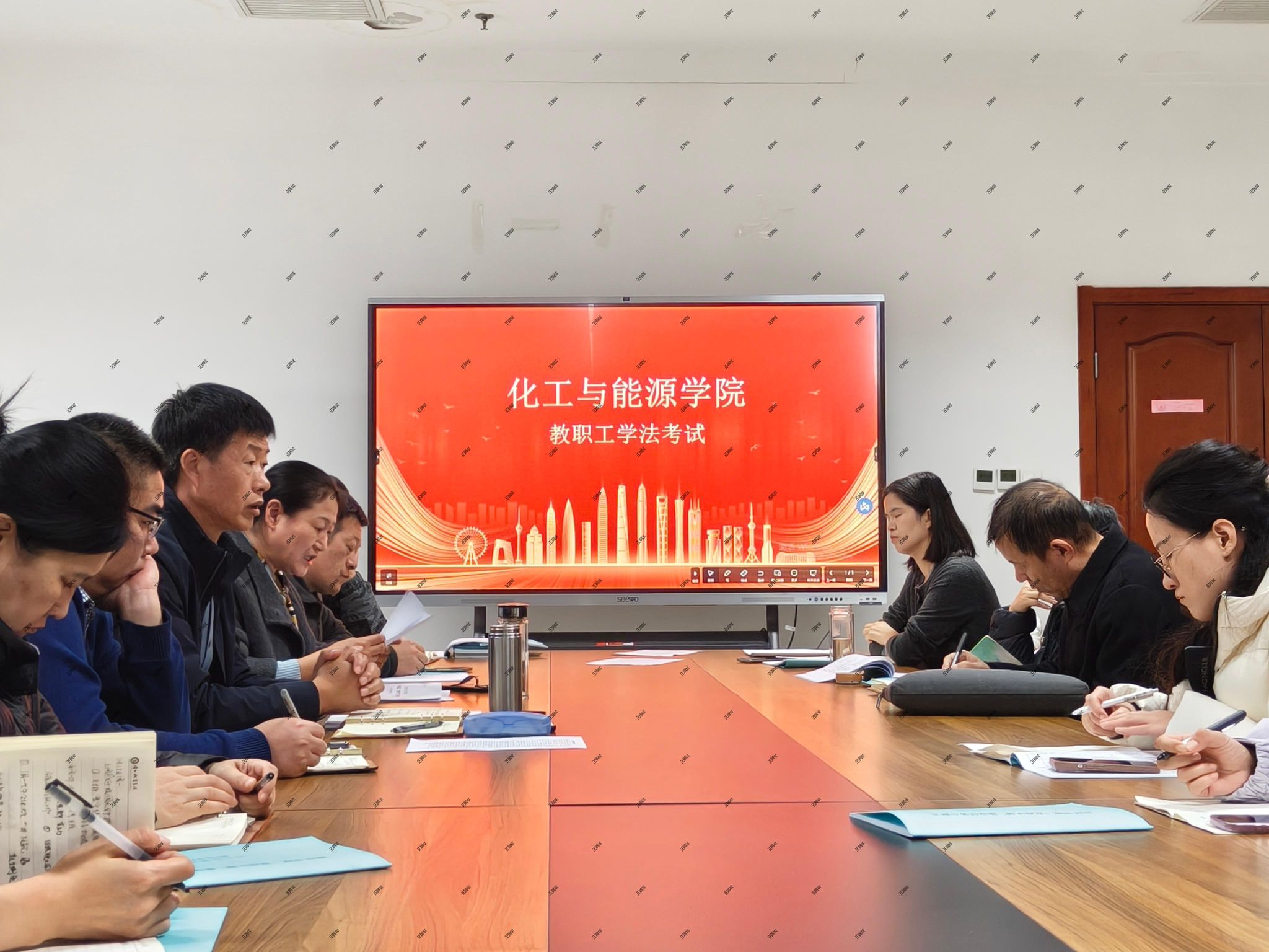 公司开展集体在线学法用法考试活动