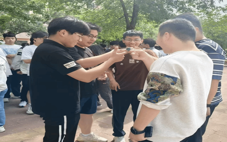 公司开展“为心赋能，为职护航”心理活动